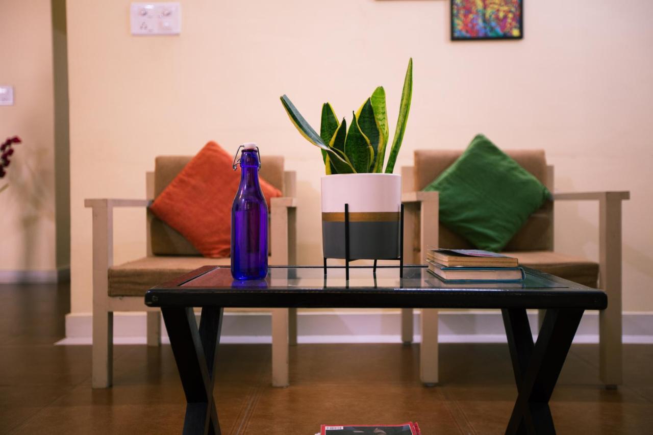 Guesture Serviced Residences, Alta Vista Bangalore Buitenkant foto